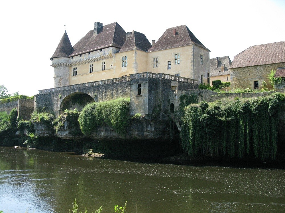 The river Vézère near St Léon, Dordogne