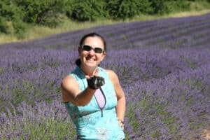 Mariella giving it the finger in Provence, by Roberto Peixoto
